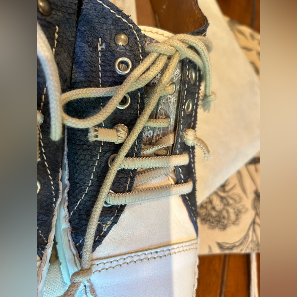Patchwork Blue and White Sneakers 39 size new - Picture 10 of 15